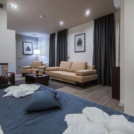 Hotel Regal Korce Bilik gambar