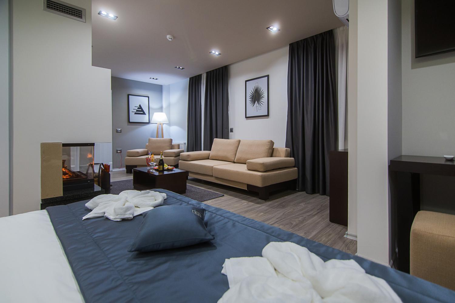 Hotel Regal Korce Bilik gambar
