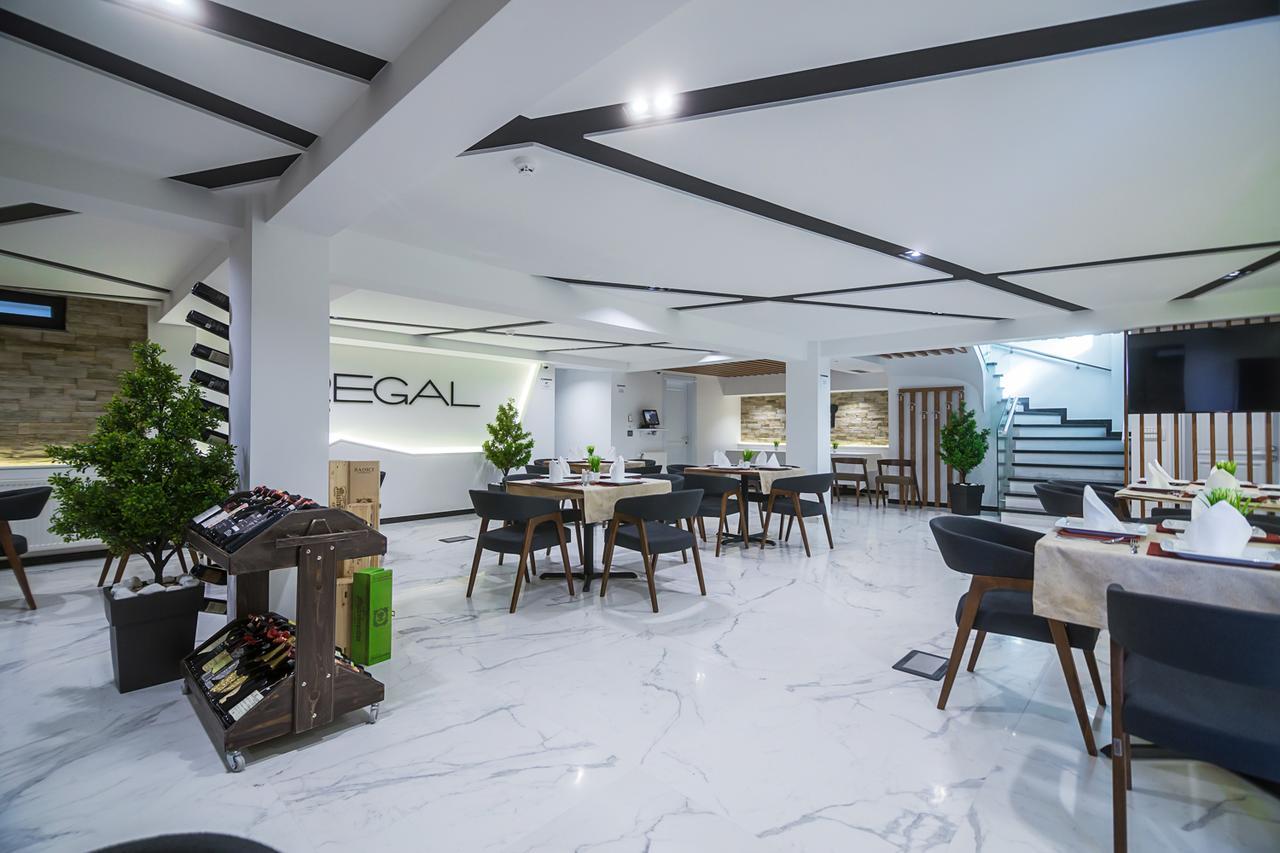 Hotel Regal Korce Luaran gambar