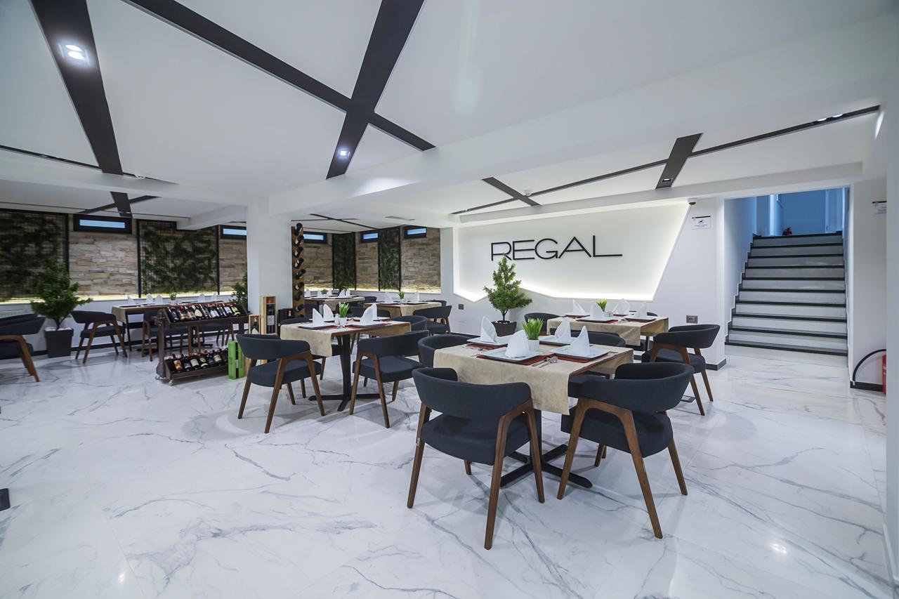 Hotel Regal Korce Luaran gambar